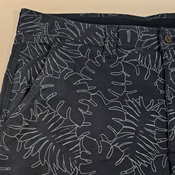 St John's Bay Men's 40x9 Comfort Stretch Flat Front Shorts New With Tag - Picture 6 of 12